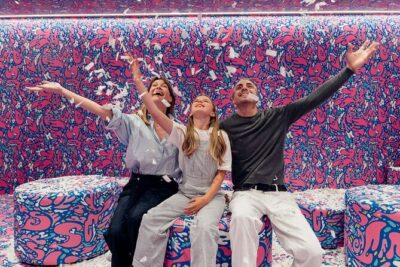 IKONO Berlin. Immersive Experience - Checking In: Tim’s Welcome and the Easy Start