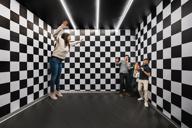 Illuseum Berlin admission ticket - Key highlights
