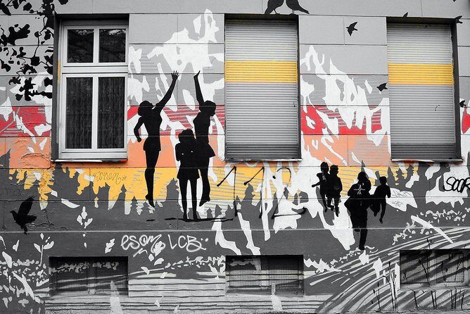 Kreuzberg Walking Tour: Immigrants, Artists & Hipsters - Price and Logistics: Getting Value for $153.85