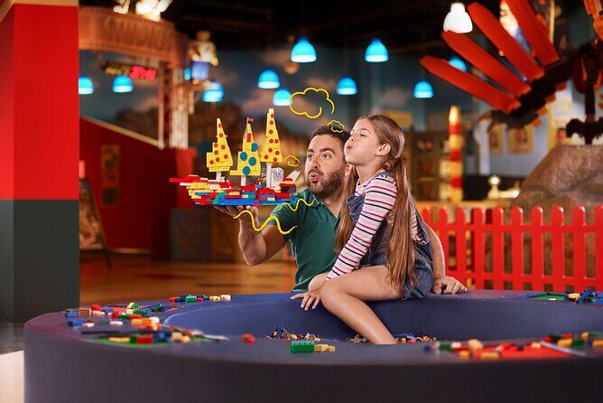 LEGOLAND Discovery Centre Berlin Admission Ticket - Booking and entry: mobile tickets, last admission, and peak-season queues