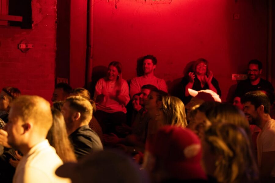 Love in Berlin Comedy Show - Improv comedy game: when your love-life gets turned into a bit