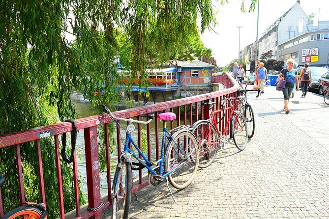 Modern Berlin Private Walking Tour: Diverse, Vibrant and Exciting German Capital - Finding your route fast: pickup, meeting point, and timing
