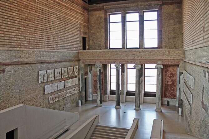 Neues Museum Tickets in Berlin - Getting there in Berlin: practical location notes