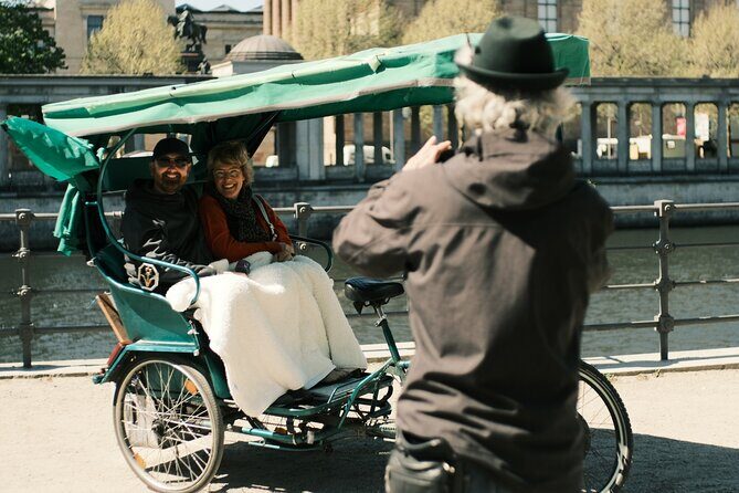 One Up to 3 Rickshaws(6 GUESTS)-Taylor Made Rickshaw Berlin Tour - Key takeaways before you book