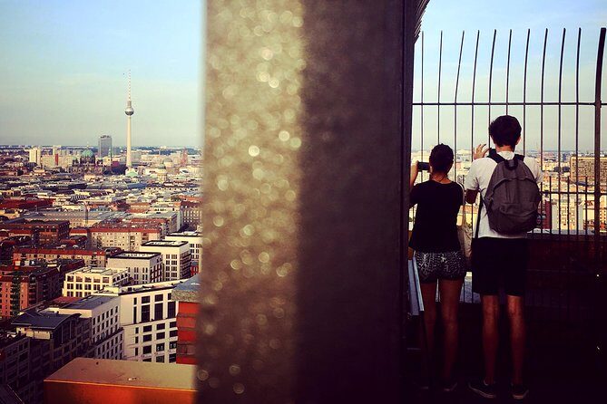 Panoramapunkt Berlin Admission Ticket - Getting up to the top: the fast elevator part