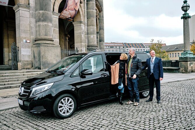 Private Berlin Top Historical Sites Tour with Black Van - Who this tour suits best