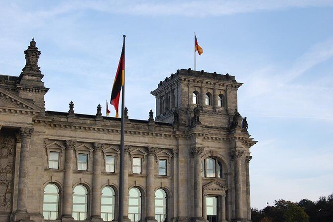 Private Berlin Top Historical Sites Tour with Black Van - FAQ