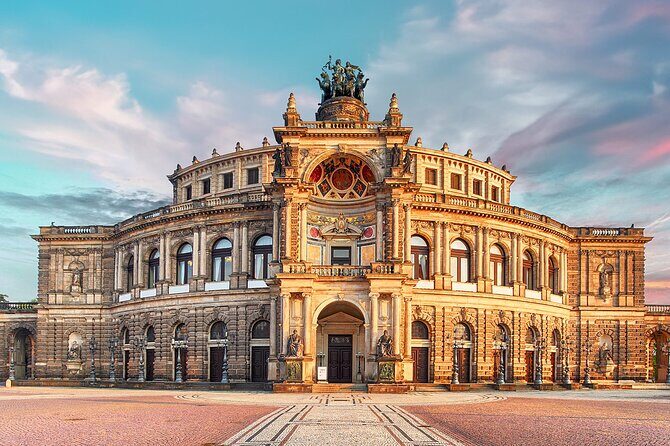 Private Day Tour in Dresden and Moritzburg from Berlin - Service You Can Feel: When Things Go Wrong