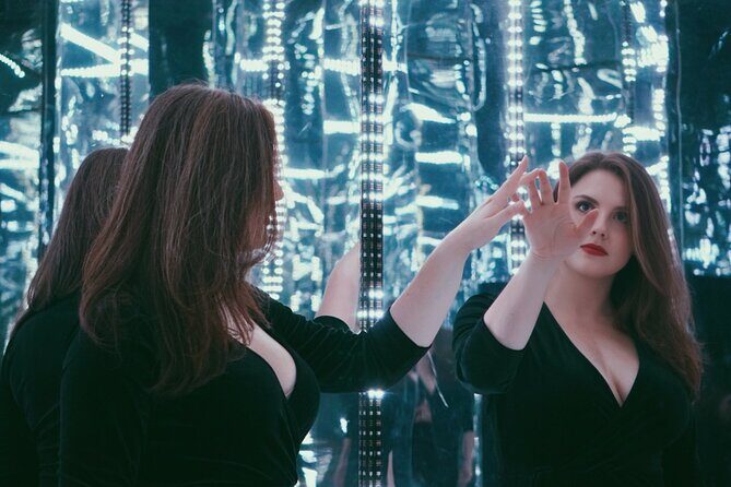 Private Photo Session in the Streets of Berlin - A One-Hour Berlin Photo Session With Annika Rose