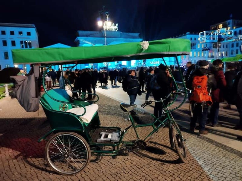 Private Rickshaw Taylor Made By Night Tour - Why a private e-rickshaw night tour in Mitte is such a smart way to see Berlin