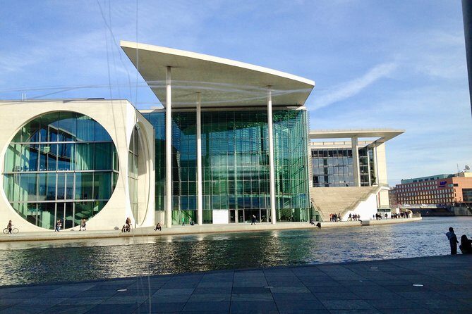 Private Taxi Tour of Berlin East and West and Neighbourhood approx. 4-6h - Hackesche Höfe to Humboldt Forum: courtyards and the baroque comeback