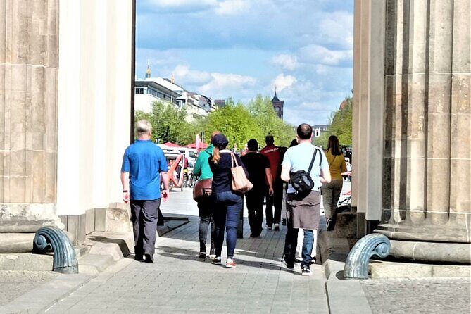 Private Walk with Berlin Tour Guides (Din EN 15565)-Taylor Made - Private pickup and a custom route that starts with your pace