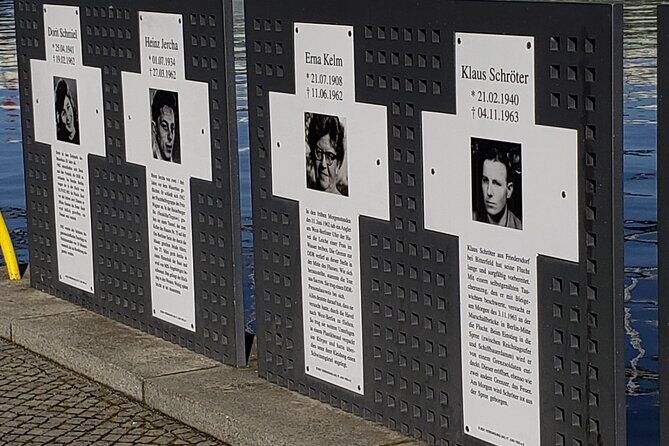 Private Walking Tour: Berlin Wall, Cold War and Checkpoint Charlie - Stop 3: Riding the former ghost train to the Palace of Tears