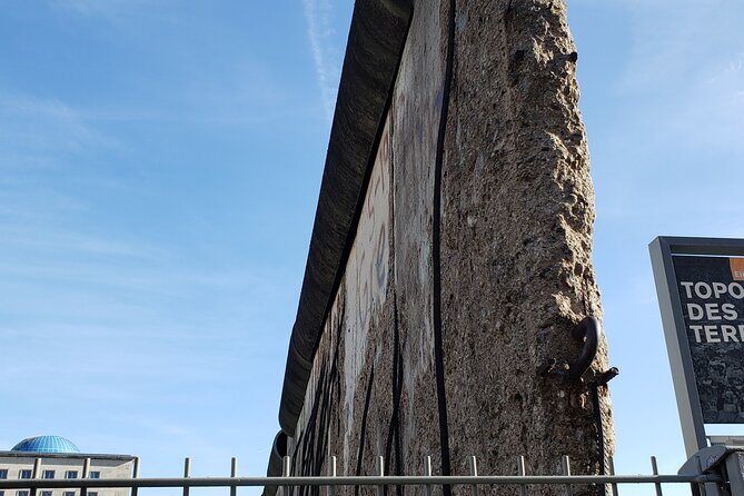 Private Walking Tour: Berlin Wall, Cold War and Checkpoint Charlie - Stop 4: Checkpoint Charlie and the 1961 tank standoff