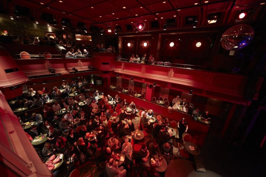 Quatsch Comedy Club Berlin: Die Late Night Show - The Saturday 22:15 rundown: what actually happens during the 70 minutes