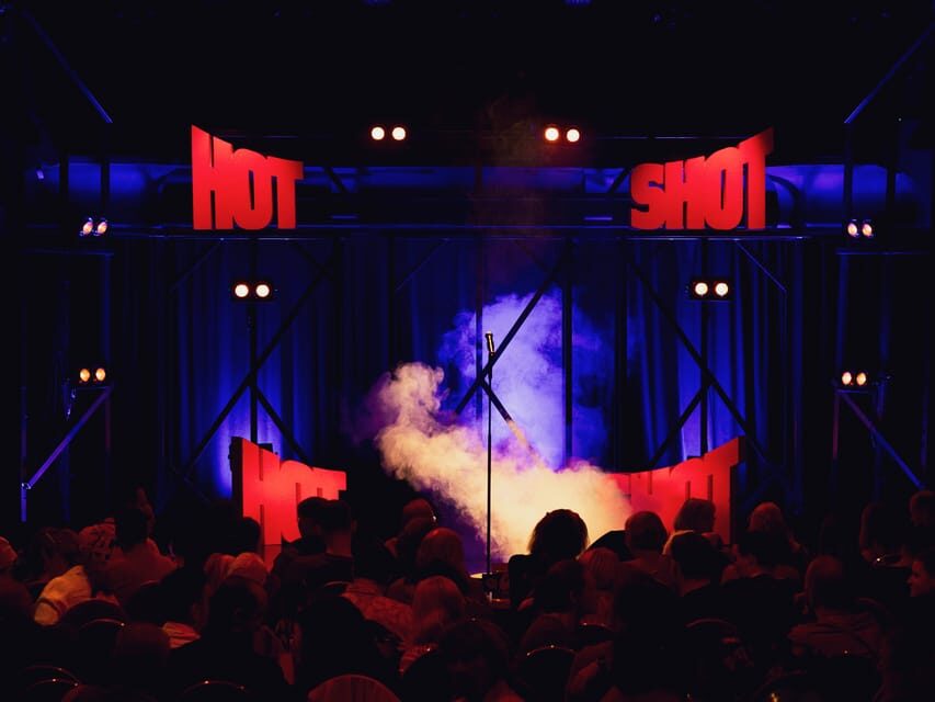 Quatsch Comedy Club Berlin: Quatsch Comedy Hot Shot - Before the Show: Tickets, ID, and Getting Good Seats