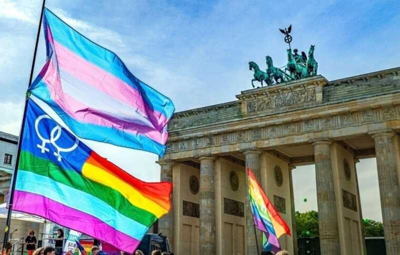 Queer Berlin Tour: Birthplace of LGBTQ+ Movements - Tiergarten’s Gay Emancipation Monument: Activism You Can See