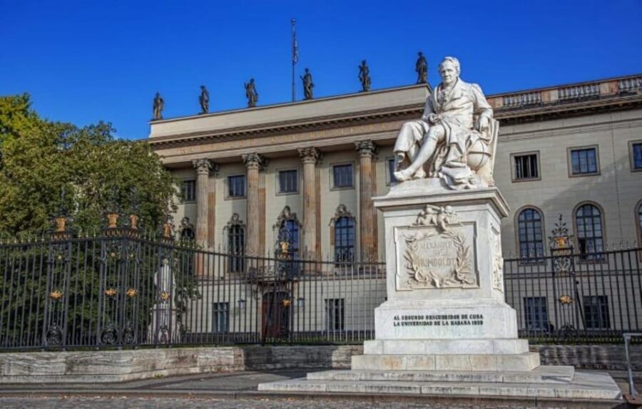 Queer Berlin Tour: Birthplace of LGBTQ+ Movements - Nollendorfplatz and the Memorial to Nazi Persecution