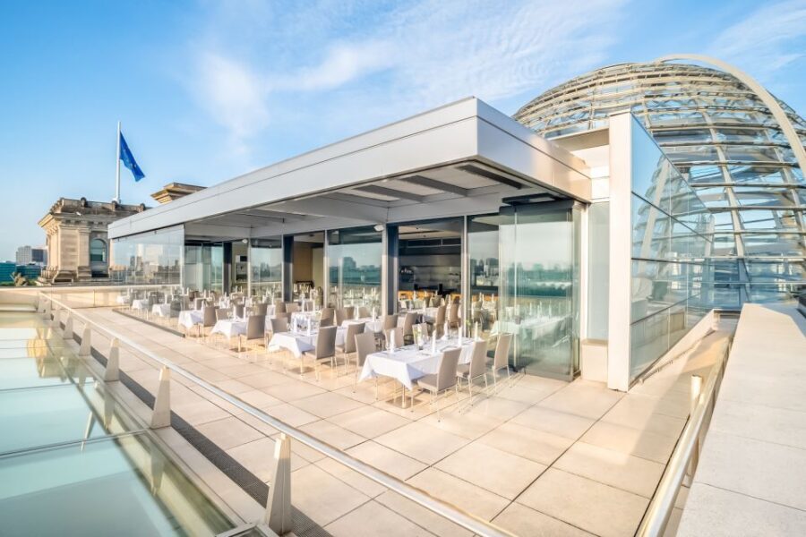Rooftop Aperitif at Reichstag Käfer Restaurant - Your 1-hour apéro flow: from security check to snack plates