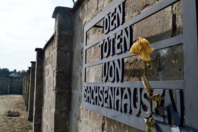 Sachsenhausen Concentration Camp Bus Tour - Guides matter: clear context and human scale
