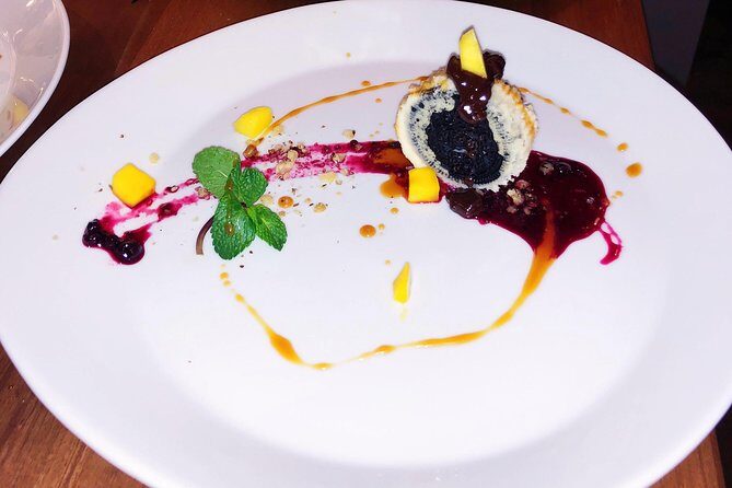 Sharing plate food tour in Berlin - Stop-by-stop: what you can expect from the three insider spots