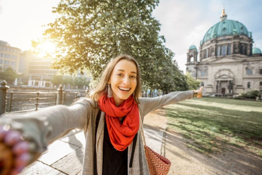 Skip-the-line Berlin Cathedral and Old Town Private Tour - Pickup and Drop-Off: When the Private Car Actually Saves You Time