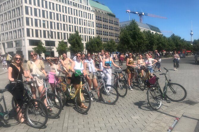 Small-Group Historical Bike Tour in Berlin - From Fernsehturm Views to St. Nicholas Church: Old Berlin in One Ride