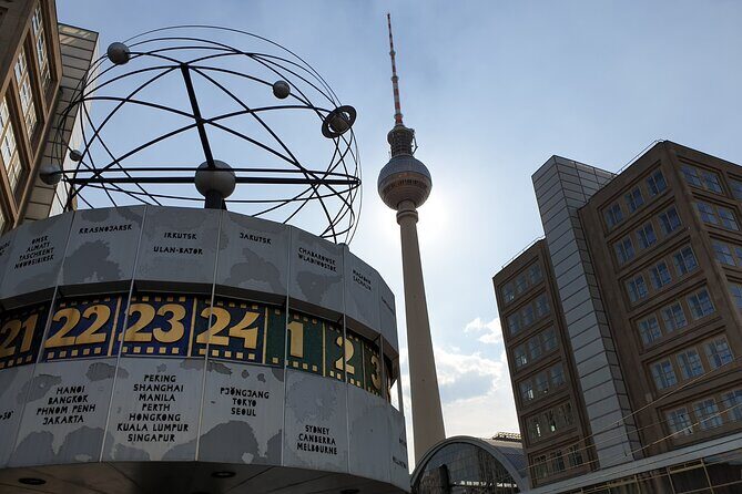 Small Group Walking Tour of East Berlin with a French Guide - Getting Around Berlin for This Tour: What You Need On the Ground