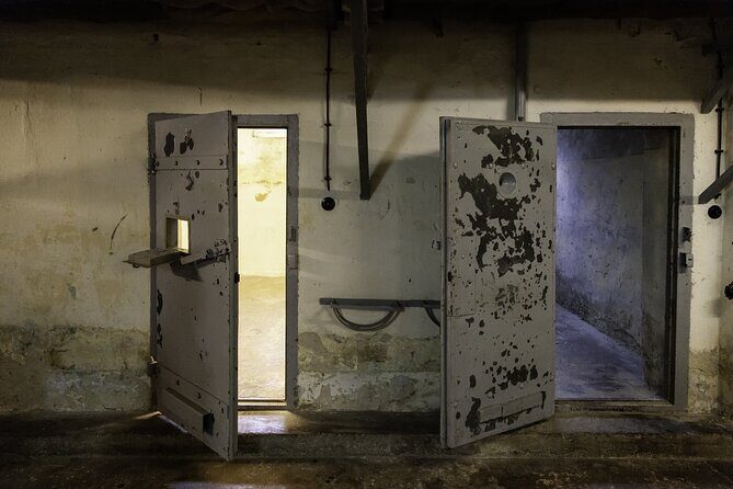 Stasi Museum GDR History Skip-the-line Private Tour Berlin - Skip-the-Line Entry: The Time Slot Makes the Visit Work