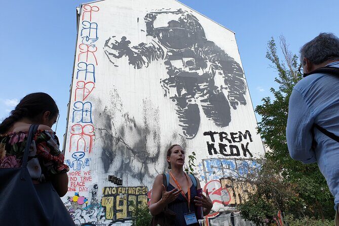 Street Art and Alternative Tour of Berlin in French - Why the guide’s explanations change the whole tour