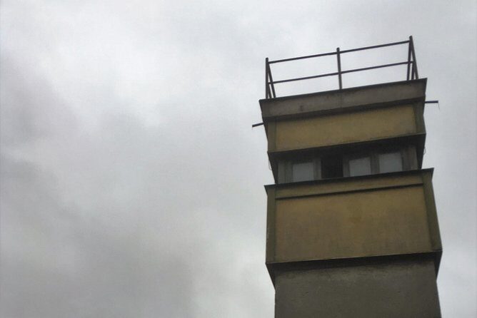 The Berlin Wall / Cold War Berlin (Private 3 Hours Walking Tour) - Timing, walking pace, and what to bring