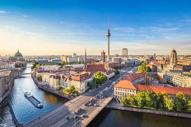 The Best Private Berlin Tour with a Car, Tour Guide and Pick up - Museum Island and Bebelplatz: Berlin’s thinking city and the politics of words