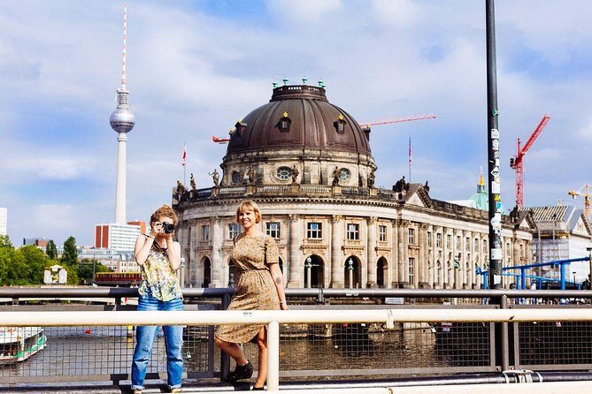 The History of Berlin: WWII PRIVATE Walking Tour With Locals - From the New Synagogue to the Palace of Tears: border reality, not just landmarks