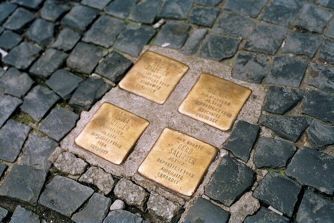 Third Reich Berlin Walking Tour with a French-Speaking Guide - Stop 4: Auguststrasse and how institutions changed during Nazi rule