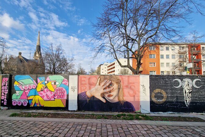 Walking on the Wall: 3-Hour Tour in Berlin - Liesenbrücken: the abandoned bridge that signals the border